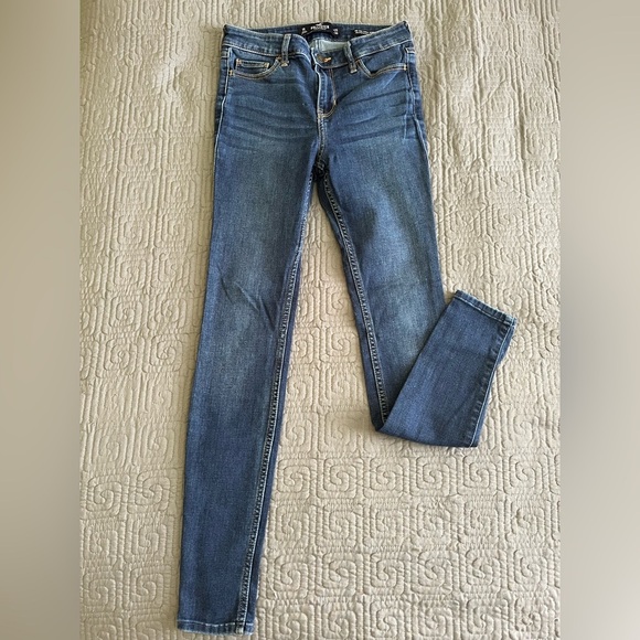Hollister Mid-Rise Super Skinny Jeans - W25 L30 - Picture 3 of 4